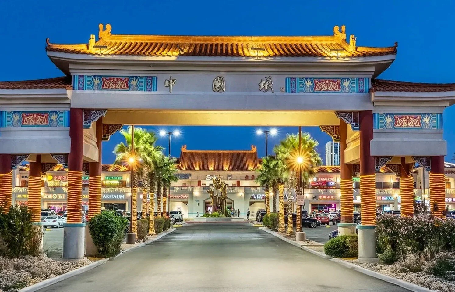 VEGAS DINING NEWS: Trouble in Jason Aldean’s Kitchen, World’s Largest Japanese Cultural Hub Planned